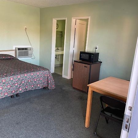 Ramona Motel Hemet Exterior photo