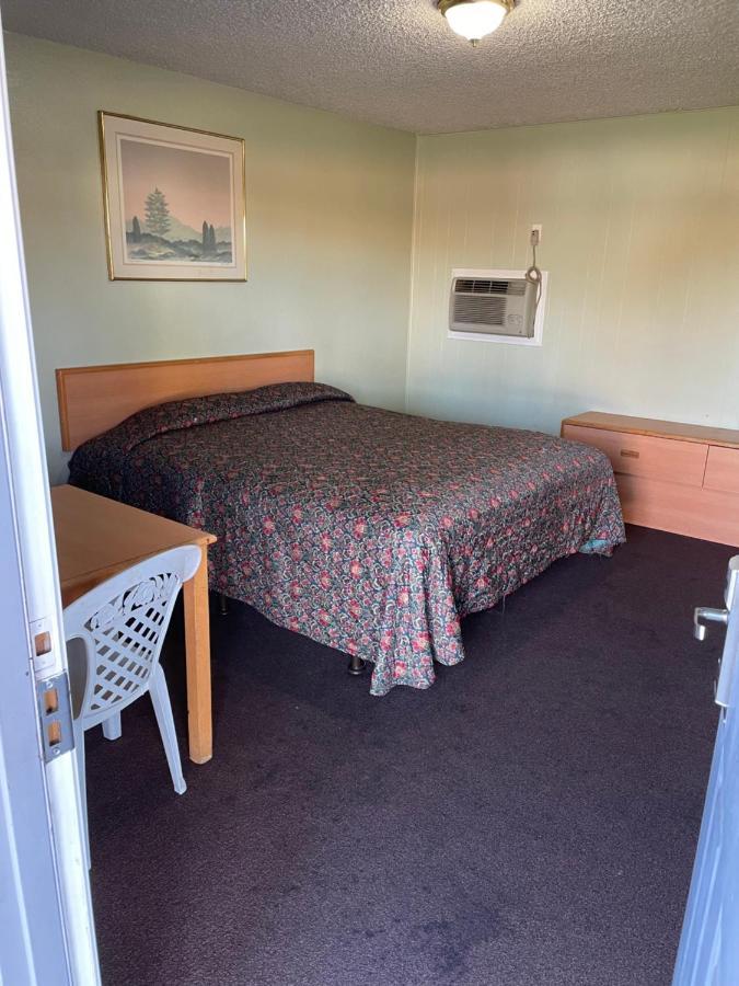 Ramona Motel Hemet Exterior photo